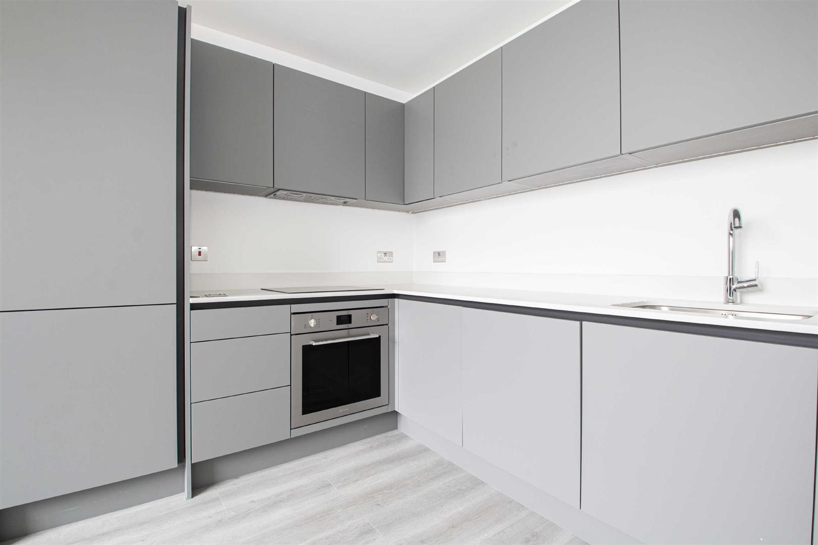 2 Foxhunter Drive, Linford Wood, Milton Keynes